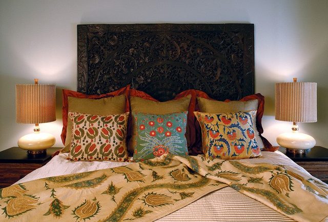 50 phòng ngủ khác nhau - Trang trí từ giấy dán tường