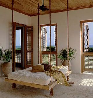 Giường Treo Kết Hợp Với Giấy Dán Tường